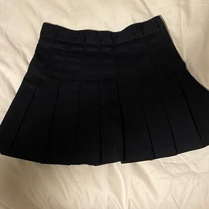Brandy Melville skirt
